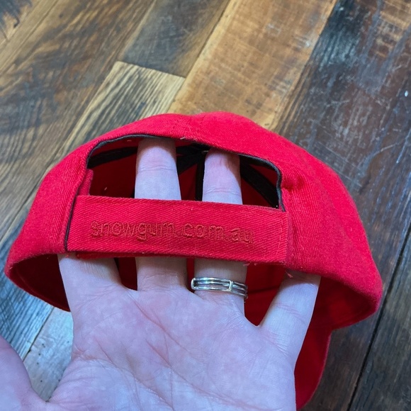 Snowgum Red Cotton Baseball Cap Adjustable Strapback Hat - Picture 7 of 10